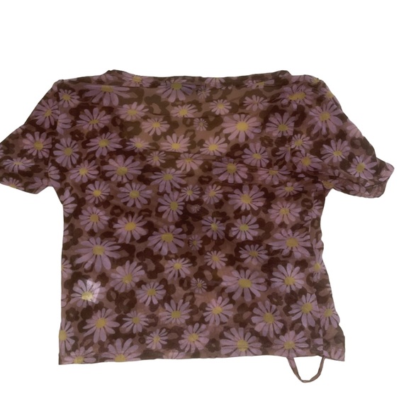 Social Scene Mesh Flower Top Large - Picture 3 of 6